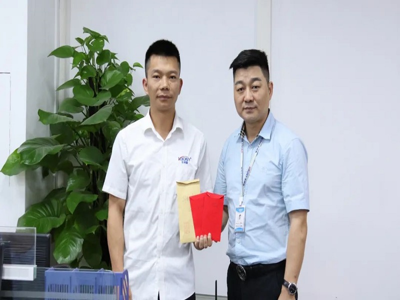 真情系員工，關(guān)懷暖人心丨華邦瀛集團領(lǐng)導(dǎo)向因車禍受傷的員工家屬致以關(guān)切慰問！