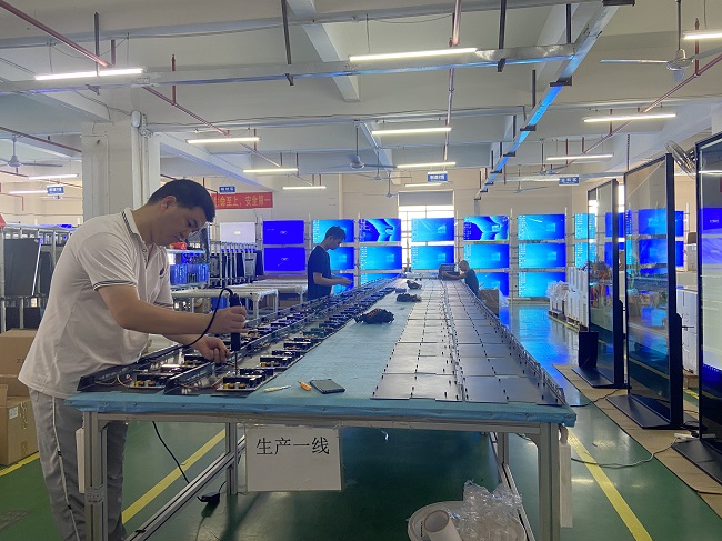 華邦瀛液晶拼接屏生產圖