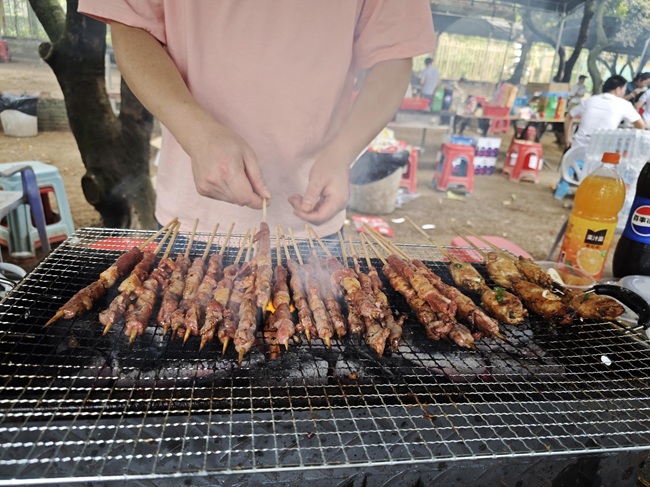 華邦瀛團(tuán)隊(duì)鳳凰山自助燒烤與登山活動圓滿舉行